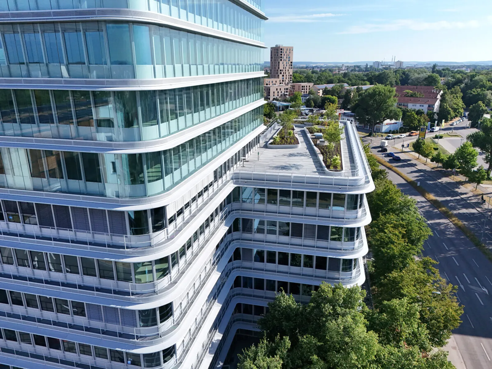 Neubau Büroflächen im Donau Tower - Bild 1