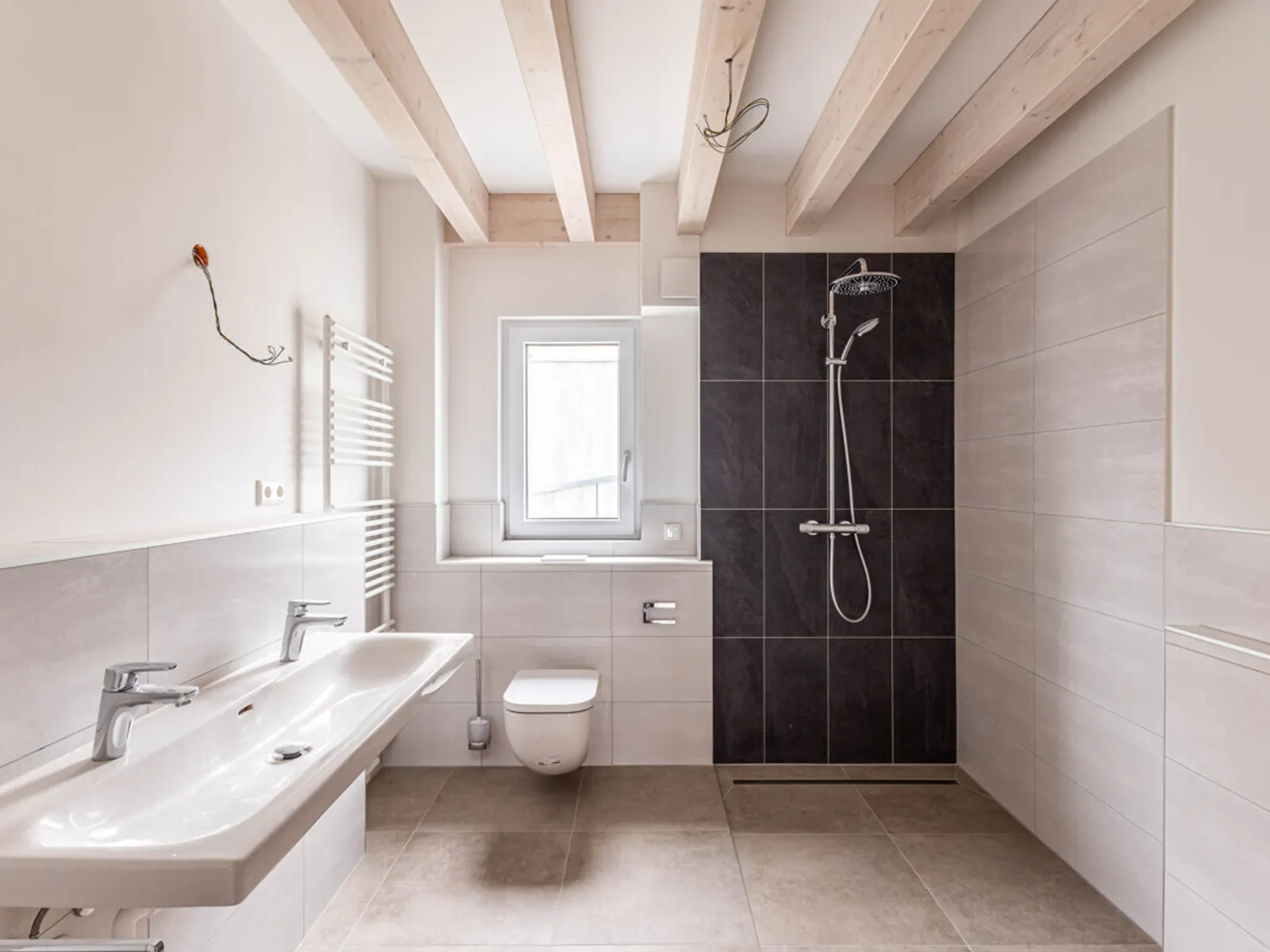 Hochwertige Neubauwohnung mit Terrasse und Garten in ruhiger Lage von Gaimersheim! - Bild 6