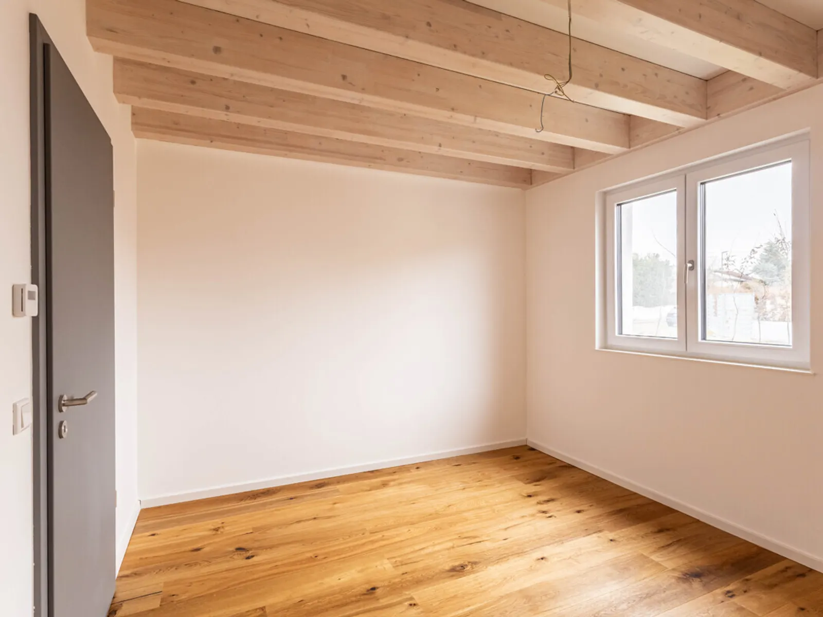 Hochwertige Neubauwohnung mit Terrasse und Garten in ruhiger Lage von Gaimersheim! - Bild 8