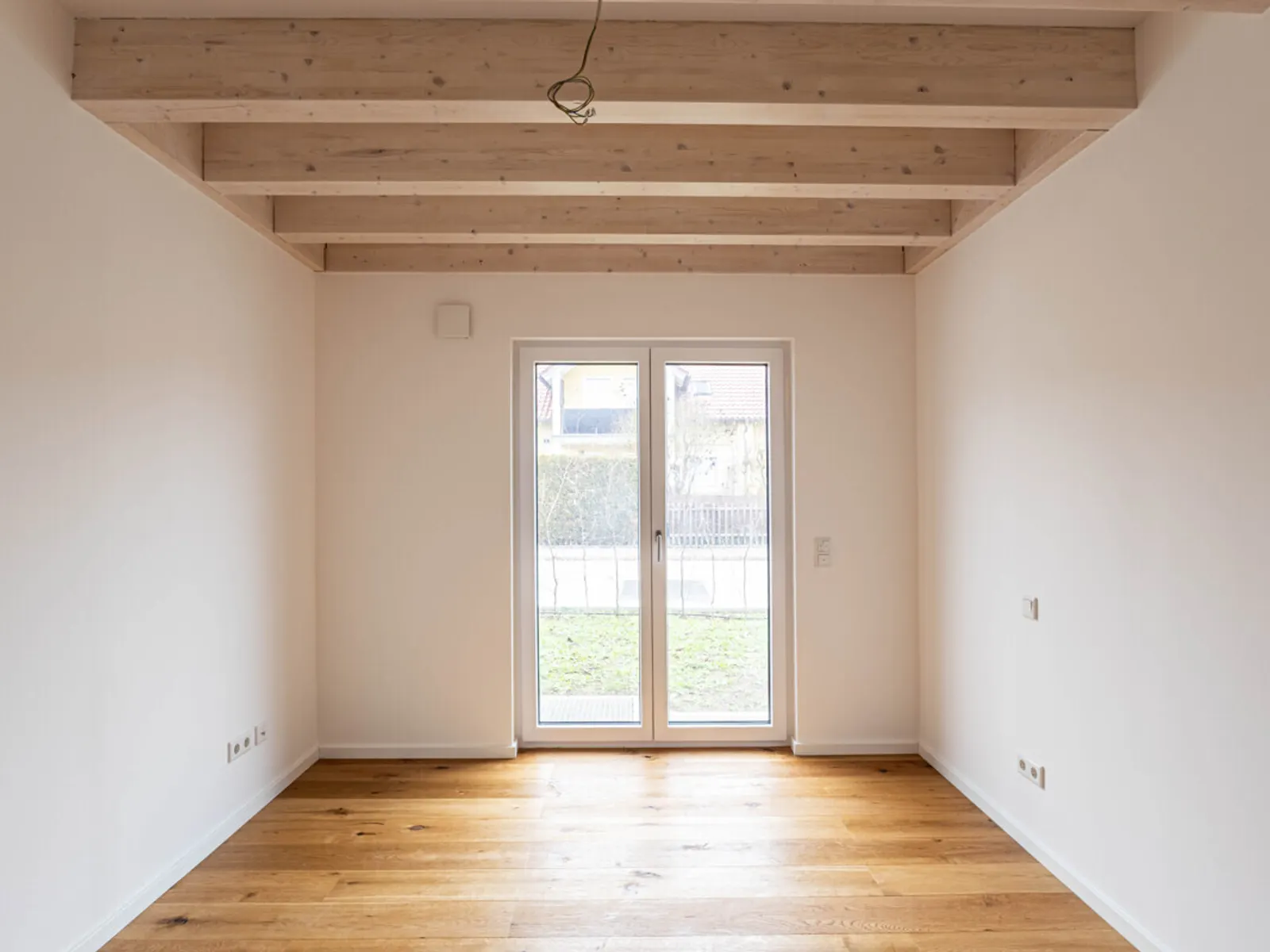 Hochwertige Neubauwohnung mit Terrasse und Garten in ruhiger Lage von Gaimersheim! - Bild 10