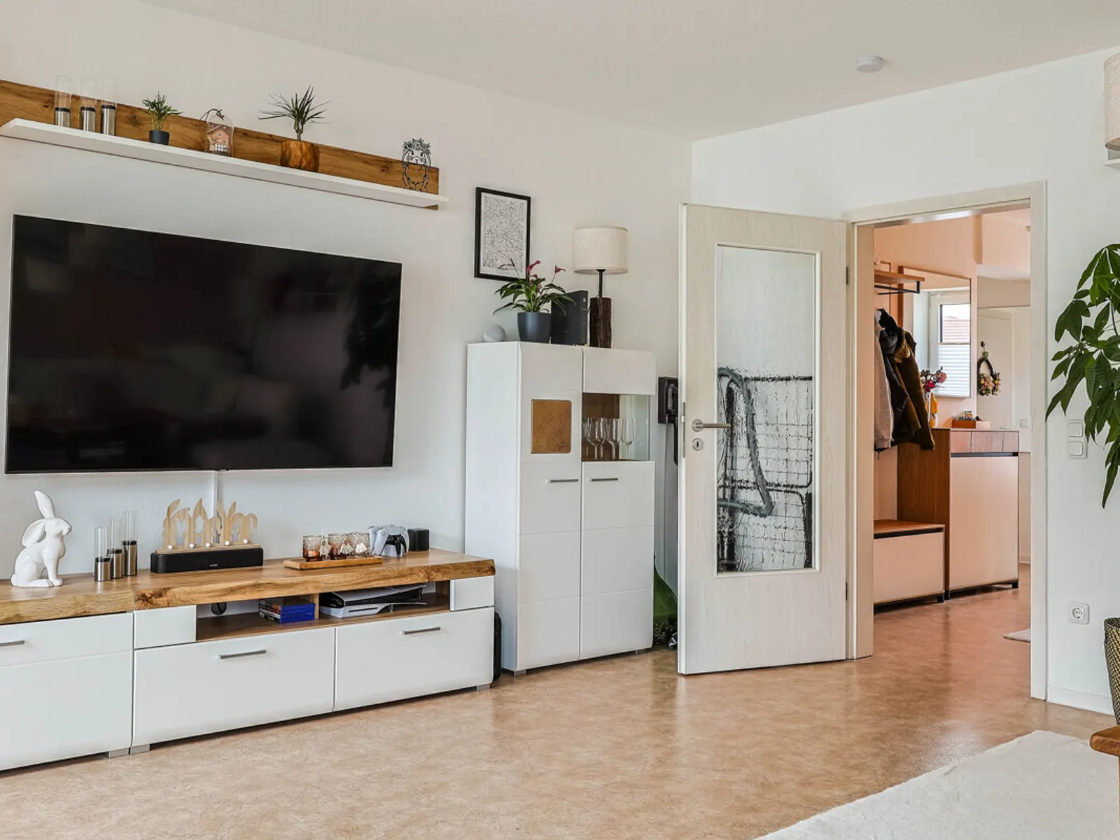 Wohnen an der Donau – stilvolle 2,5-Zimmer-Wohnung in bester Lage - Bild 5