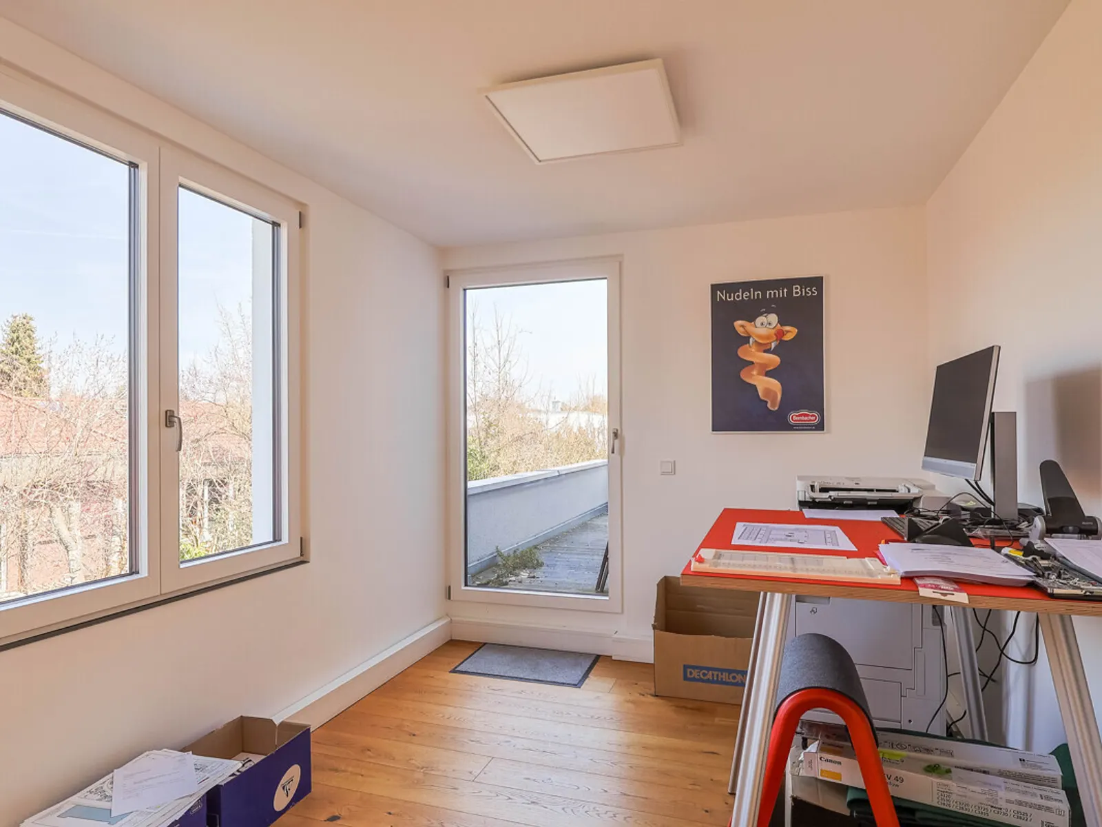 Modernes Einfamilienhaus mit integrierter Büroetage - Bild 20