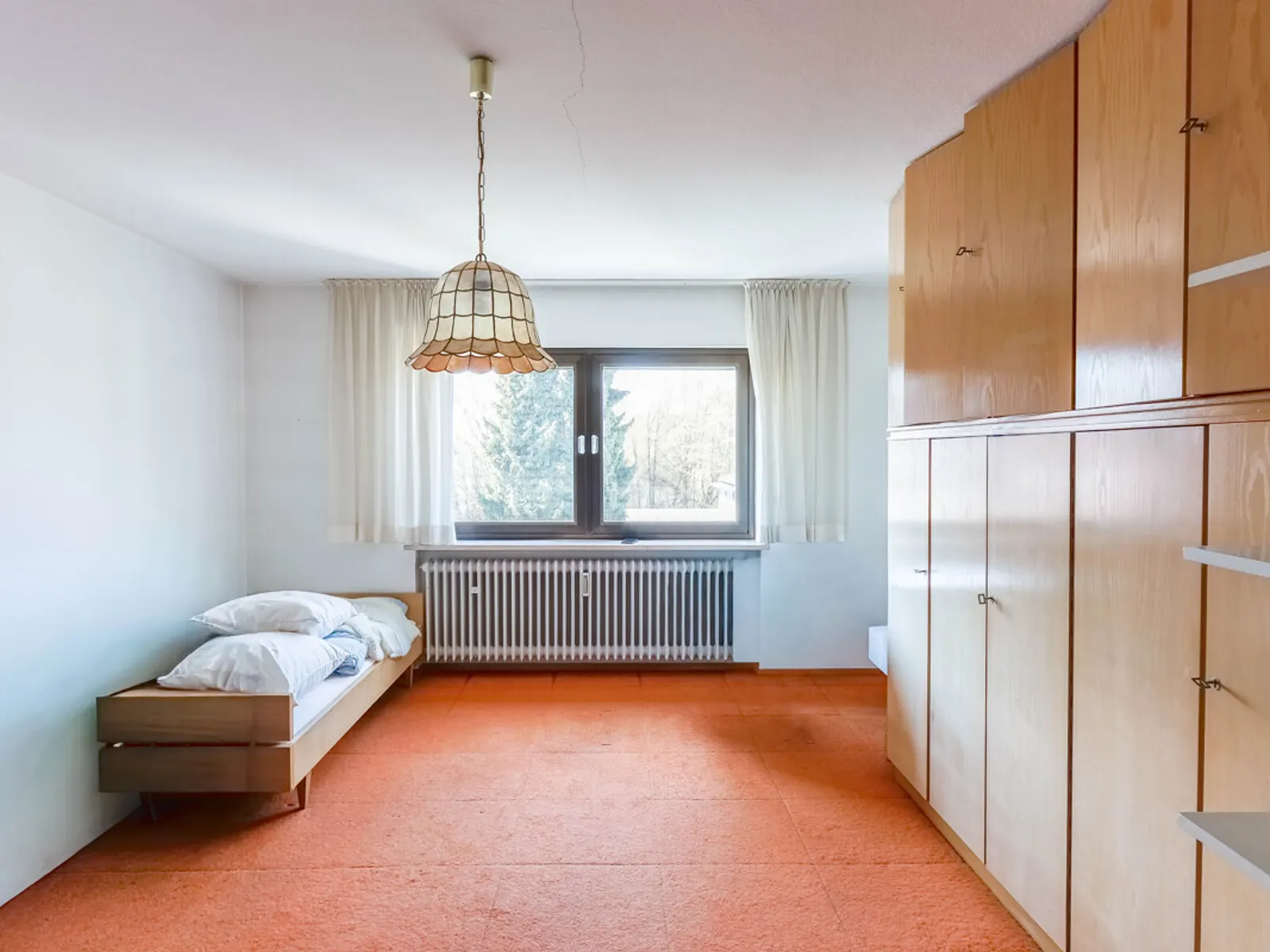 Dreifamilienhaus mit Hinterliegergrundstück in Ingolstadt-Süd - Bild 12