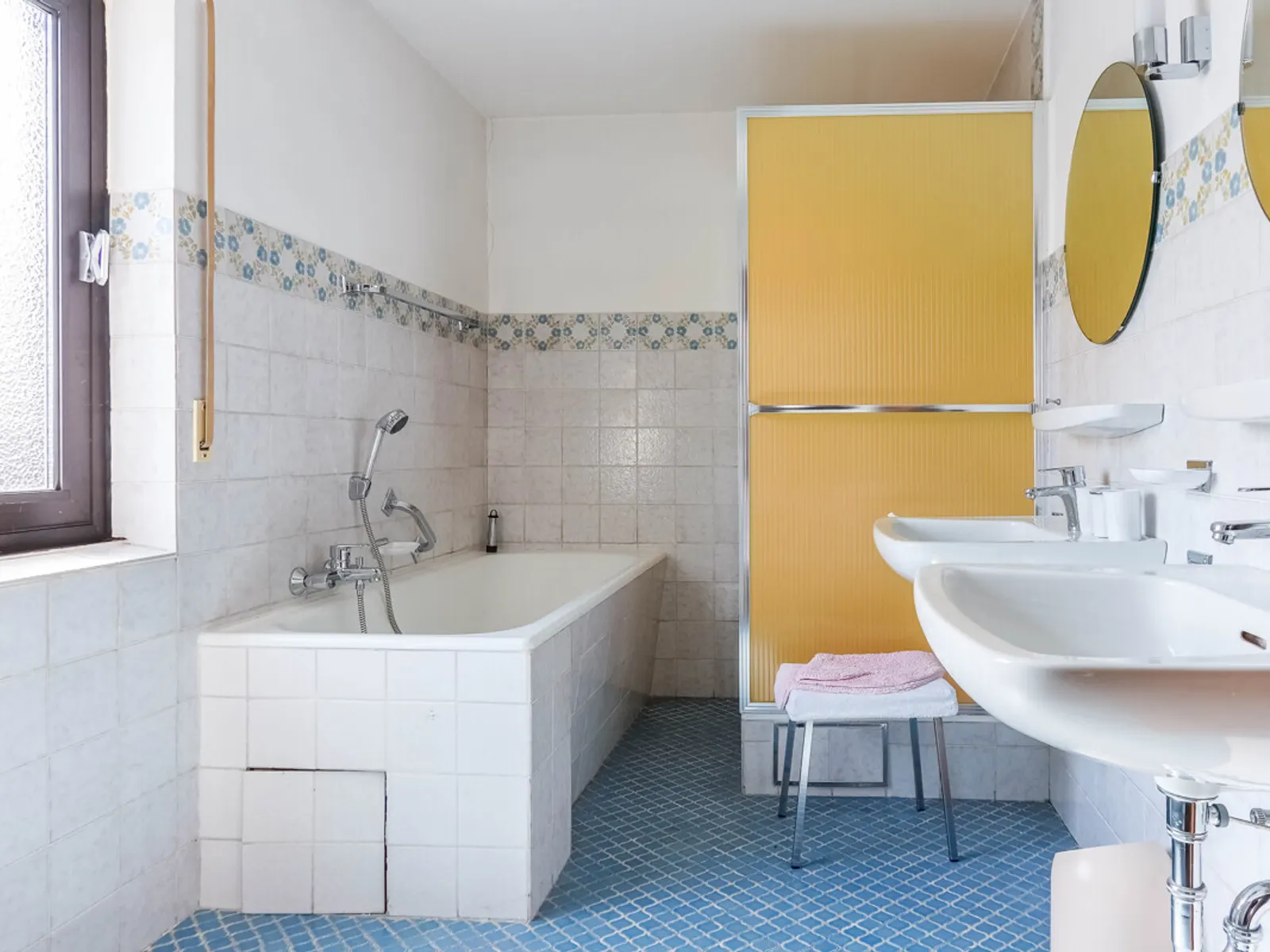 Dreifamilienhaus mit Hinterliegergrundstück in Ingolstadt-Süd - Bild 11