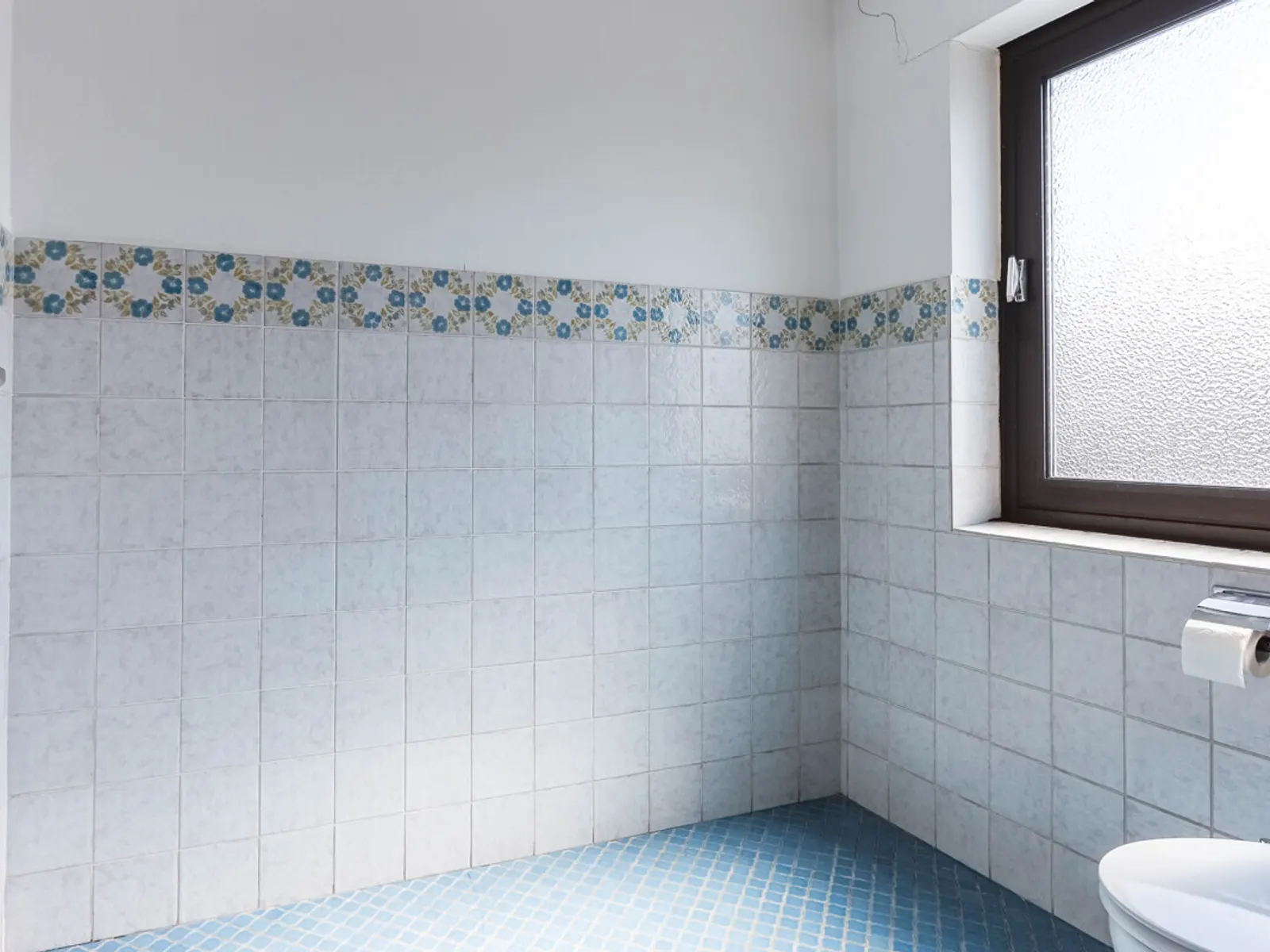 Dreifamilienhaus mit Hinterliegergrundstück in Ingolstadt-Süd - Bild 10