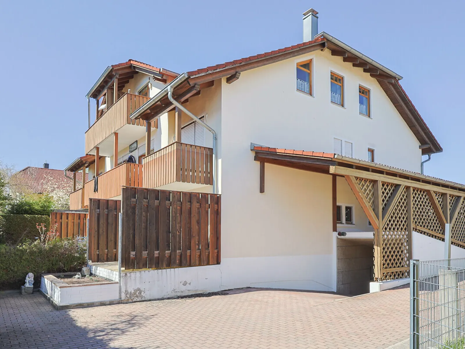 Charmante, lichtdurchflutete 2-Zimmer-Wohnung in Bestlage im Ingolstädter Westen - Bild 2