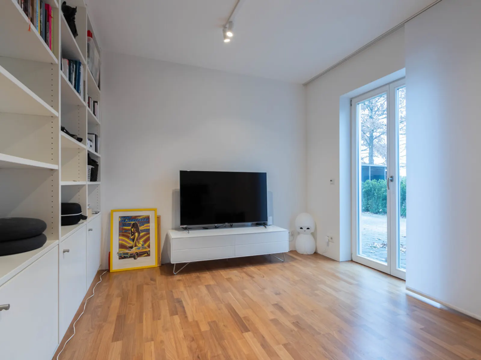 Wunderschönes EFH mit Pool in Bestlage Süd - Bild 9