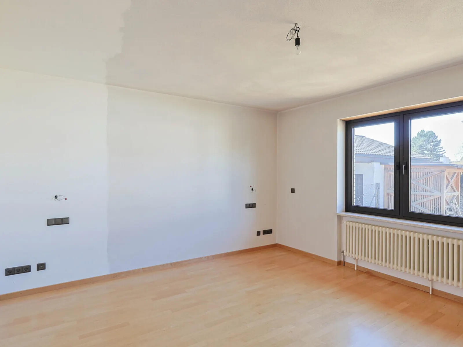 Einfamilienhaus mit großem Grundstück im begehrten Ingolstädter Westen - Bild 6