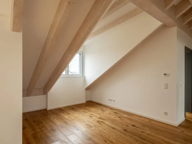 Gemütliche Neubau-Dachgeschosswohnung mit Dachterrasse in ruhiger Lage von Gaimersheim!
