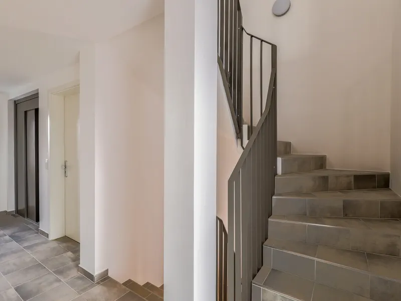 Gemütliche Neubau-Dachgeschosswohnung mit Dachterrasse in ruhiger Lage von Gaimersheim!