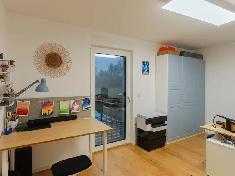 Neuwertige, gut durchdachte DHH