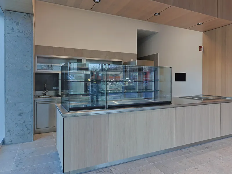 Café / Bistro im Donau Tower