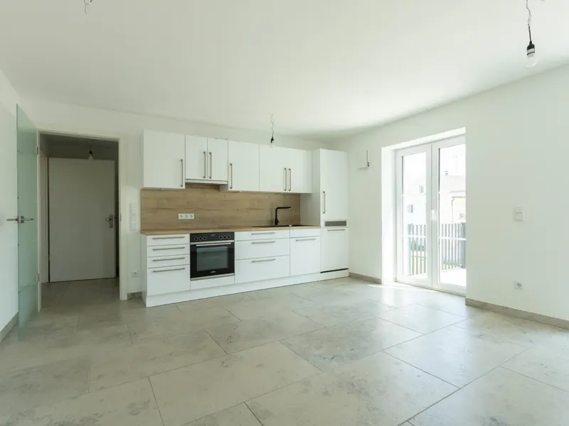 Irgertsheim: Hochwertige Etagenwohnung in ruhiger Lage