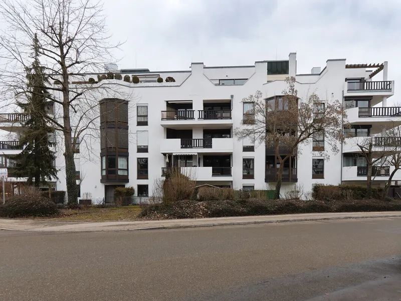 Helle 3-Zimmer-Wohnung mit Südbalkon in Friedrichshofen