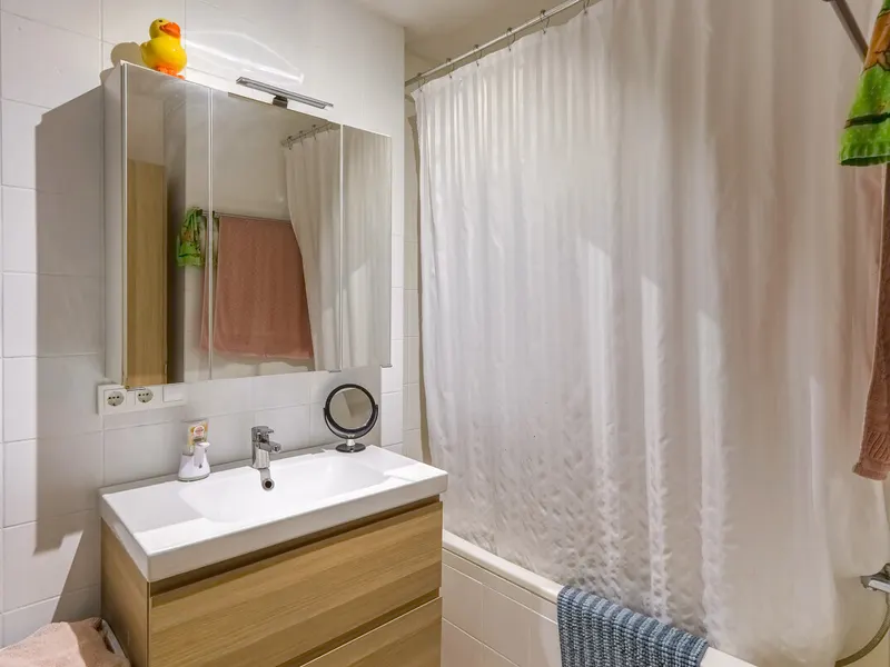 Helle 3-Zimmer-Wohnung mit Südbalkon in Friedrichshofen