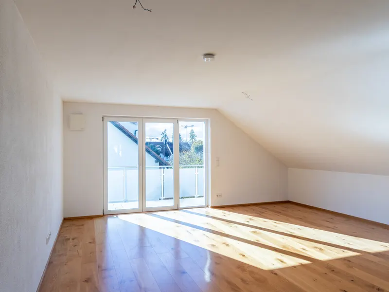 Hochwertige 2-Zimmer-Dachgeschosswohnung in Ingolstadt Nord-Ost