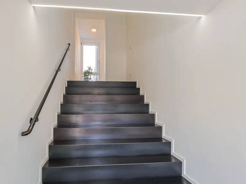 Modernes Einfamilienhaus mit integrierter Büroetage