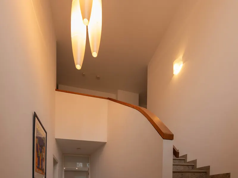 Wunderschönes EFH mit Pool in Bestlage Süd