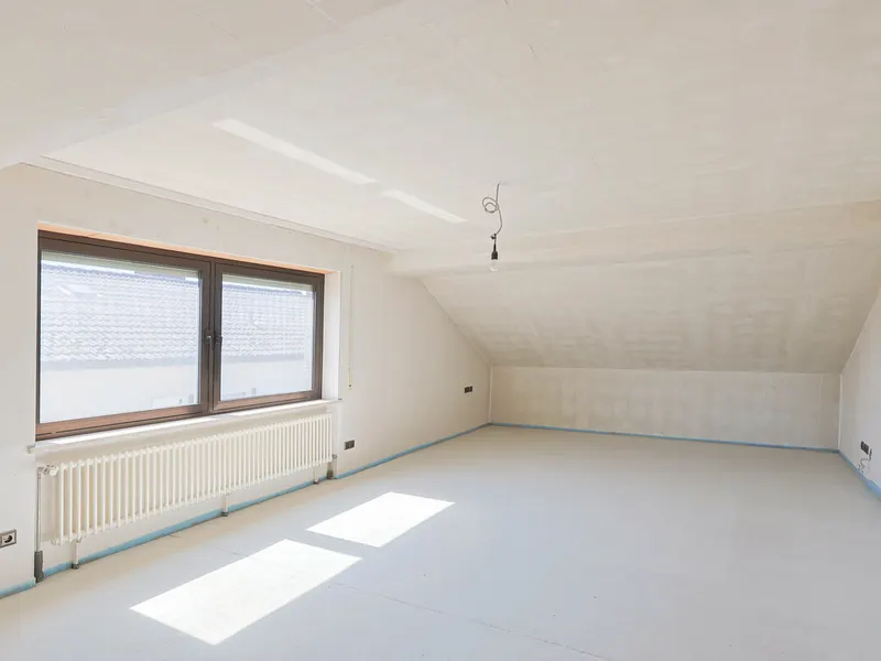 Einfamilienhaus mit großem Grundstück im begehrten Ingolstädter Westen