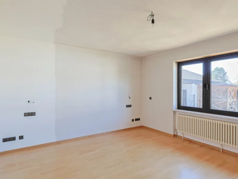 Einfamilienhaus mit großem Grundstück im begehrten Ingolstädter Westen