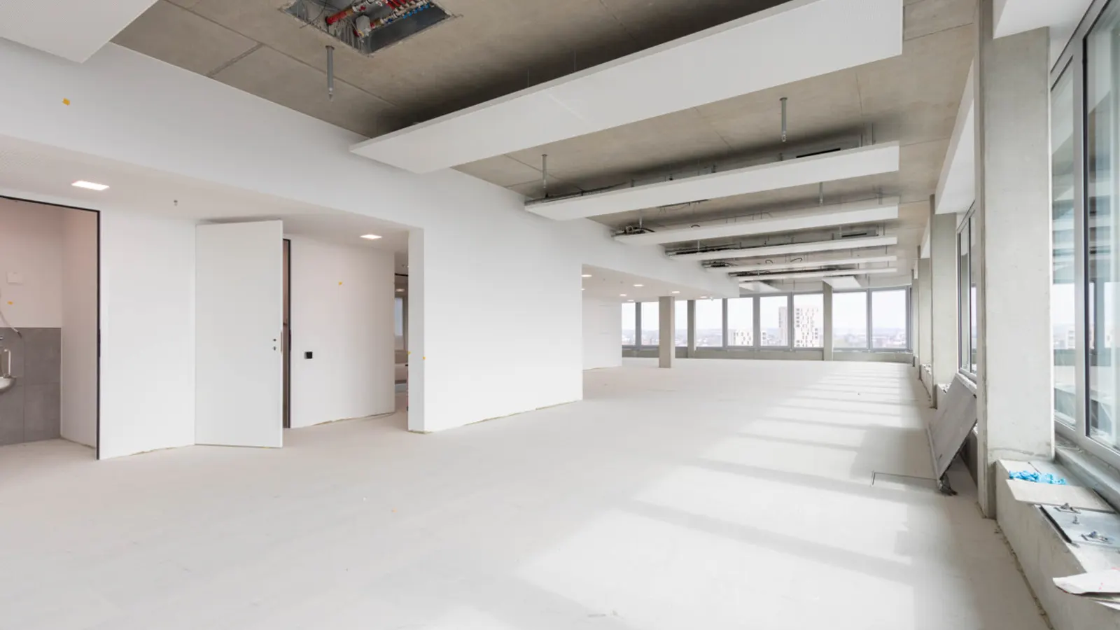 Hoch hinaus - Büroflächen im Donau Tower - Bild 8