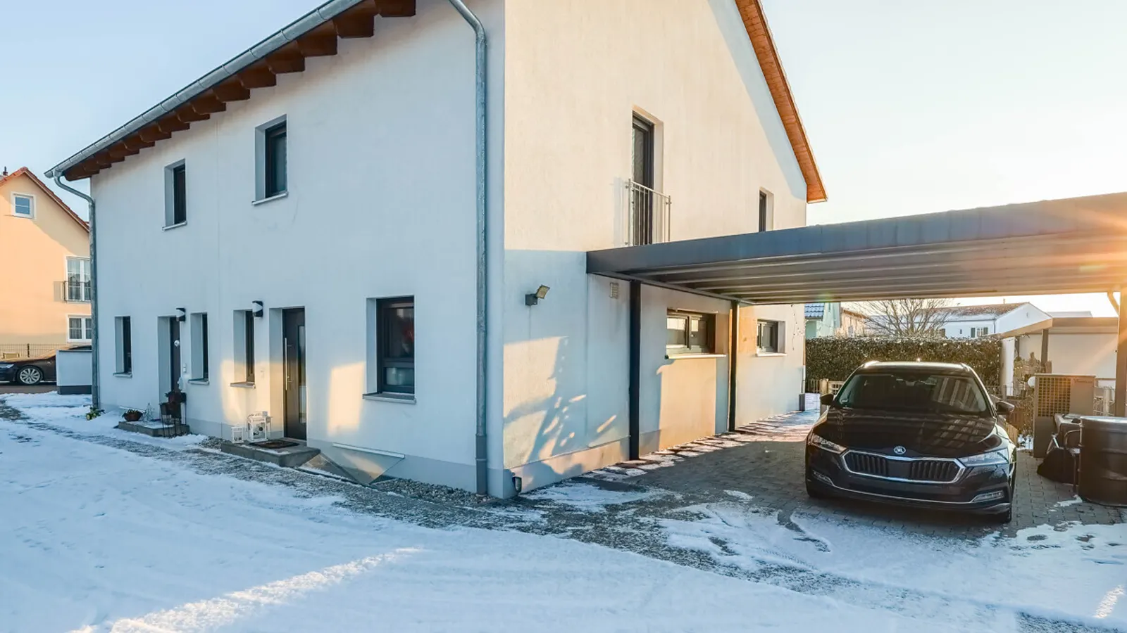 Neuwertige, gut durchdachte DHH - Bild 1