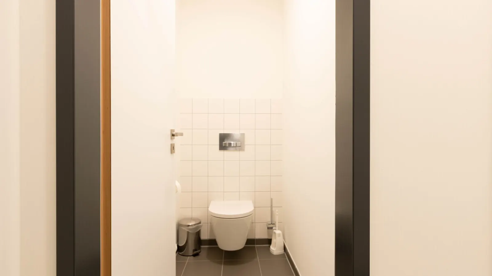 Moderne Bürofläche in Autobahnnähe - Bild 5