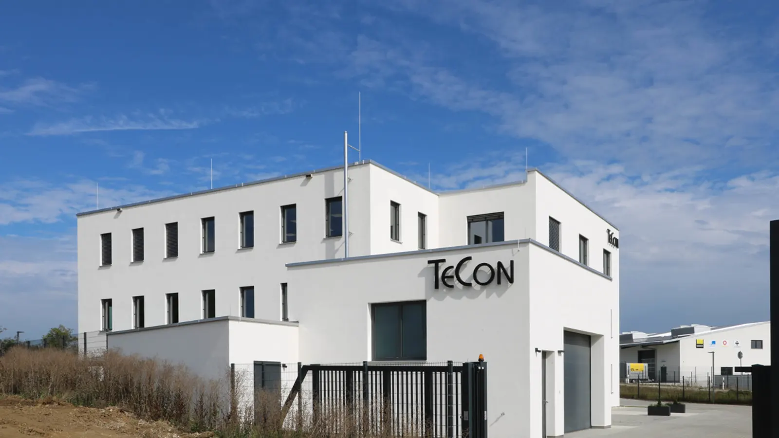 Modernes Bürogebäude mit Werkstatt im Gewerbegebiet Kösching - Bild 11