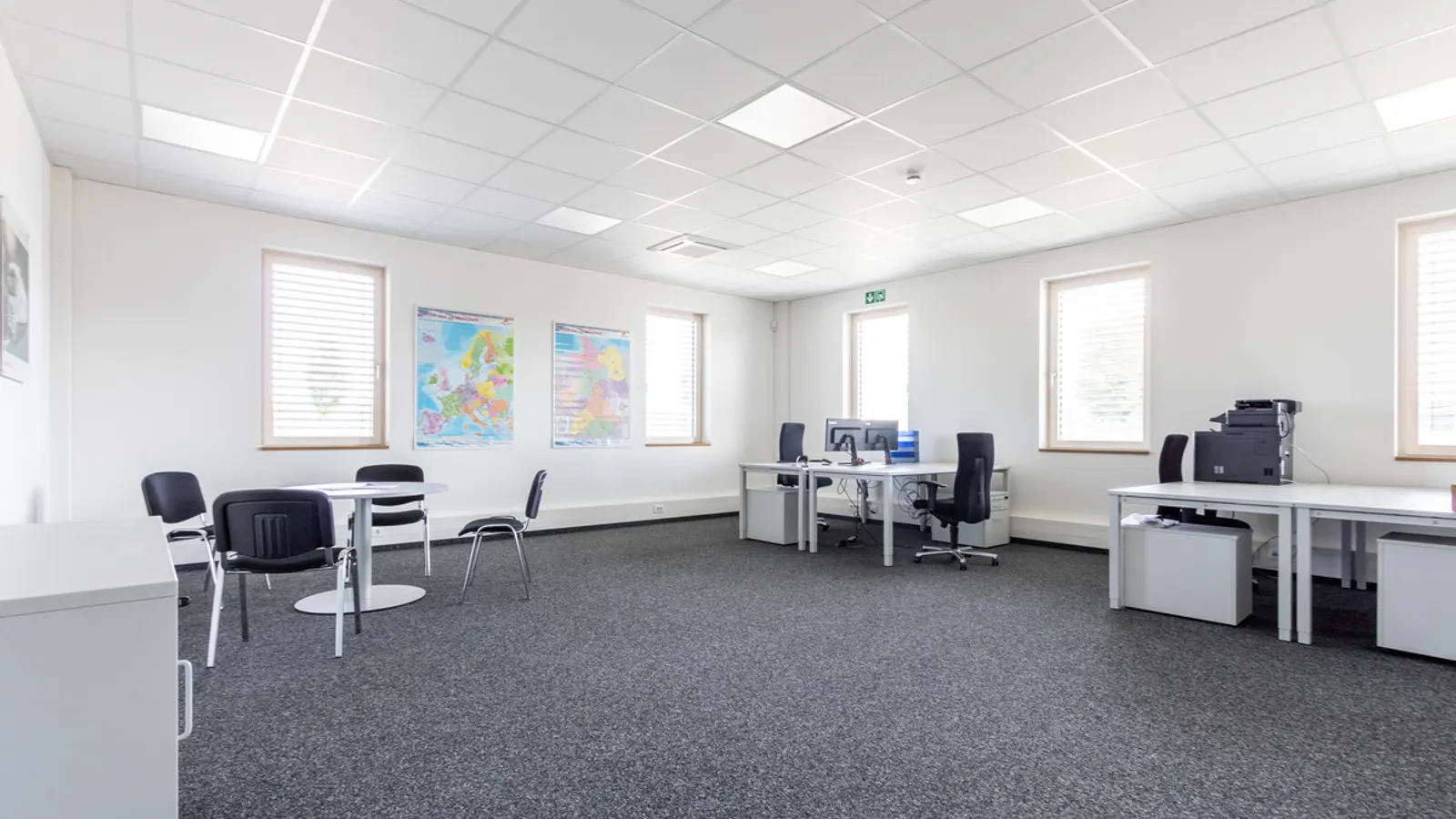 Modernes Bürogebäude mit Werkstatt im Gewerbegebiet Kösching - Bild 8