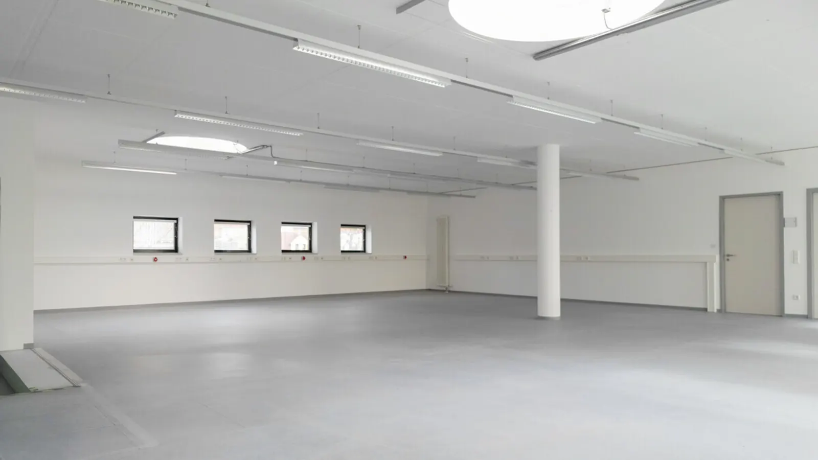 Repräsentatives Geschäftshaus - Bürogebäude mit Werkstatt - Bild 12