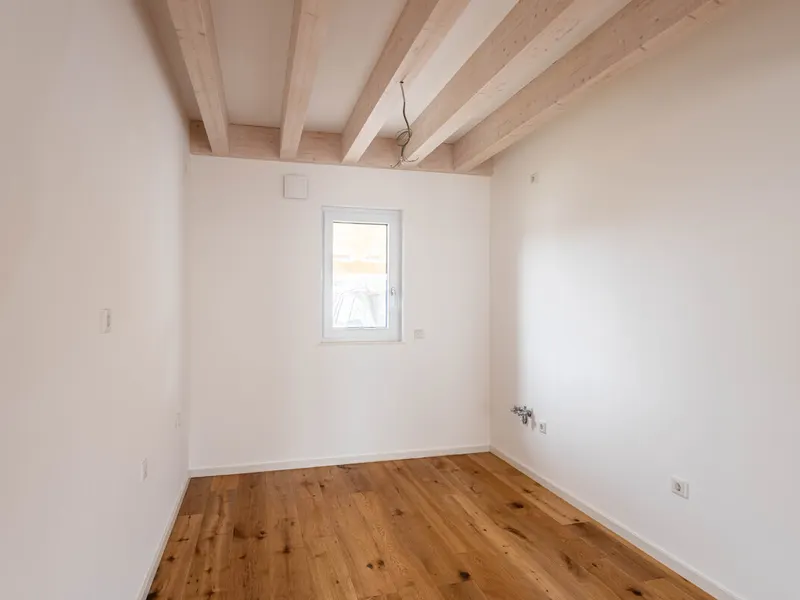 Hochwertige Neubauwohnung mit Terrasse und Garten in ruhiger Lage von Gaimersheim!