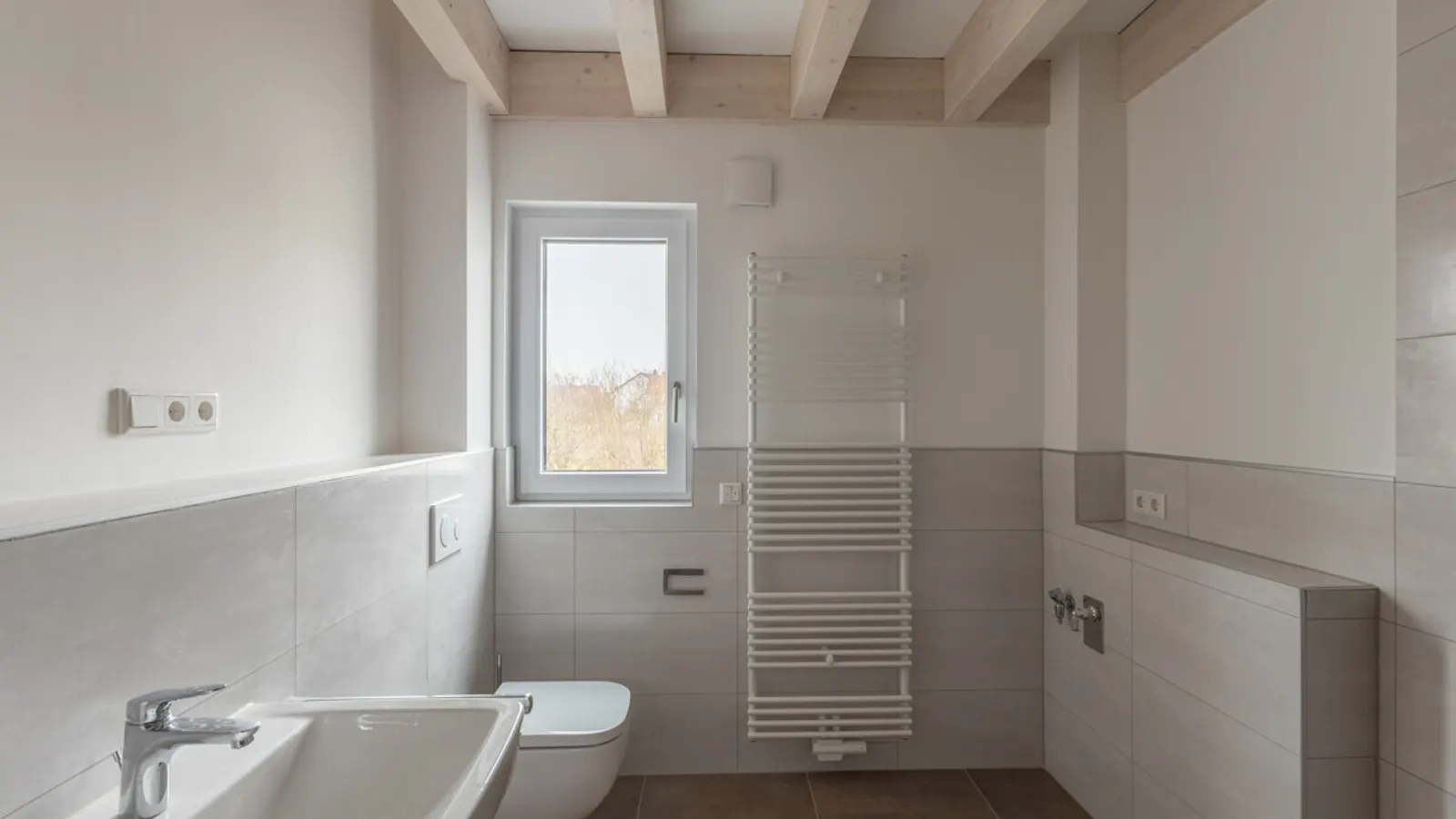 Hochwertige Neubauwohnung mit großer Terrasse im 1. Obergeschoss mit Aufzug! - Bild 6