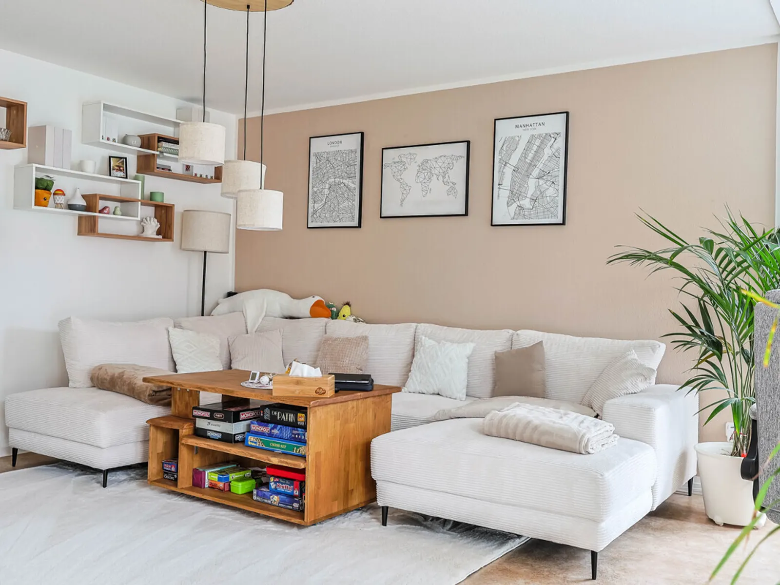 Wohnen an der Donau – stilvolle 2,5-Zimmer-Wohnung in bester Lage - Bild 1