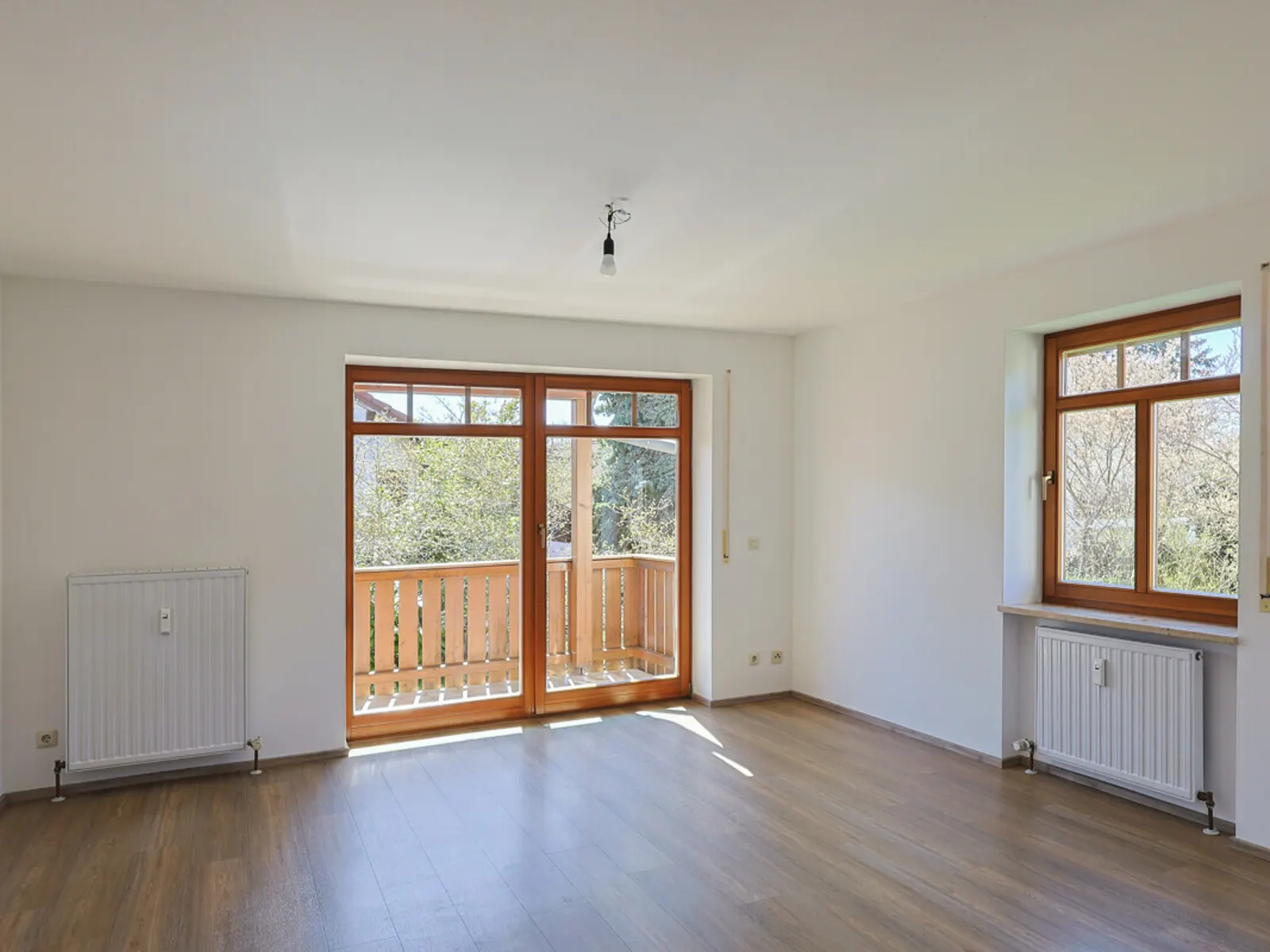 Charmante, lichtdurchflutete 2-Zimmer-Wohnung in Bestlage im Ingolstädter Westen - Bild 4