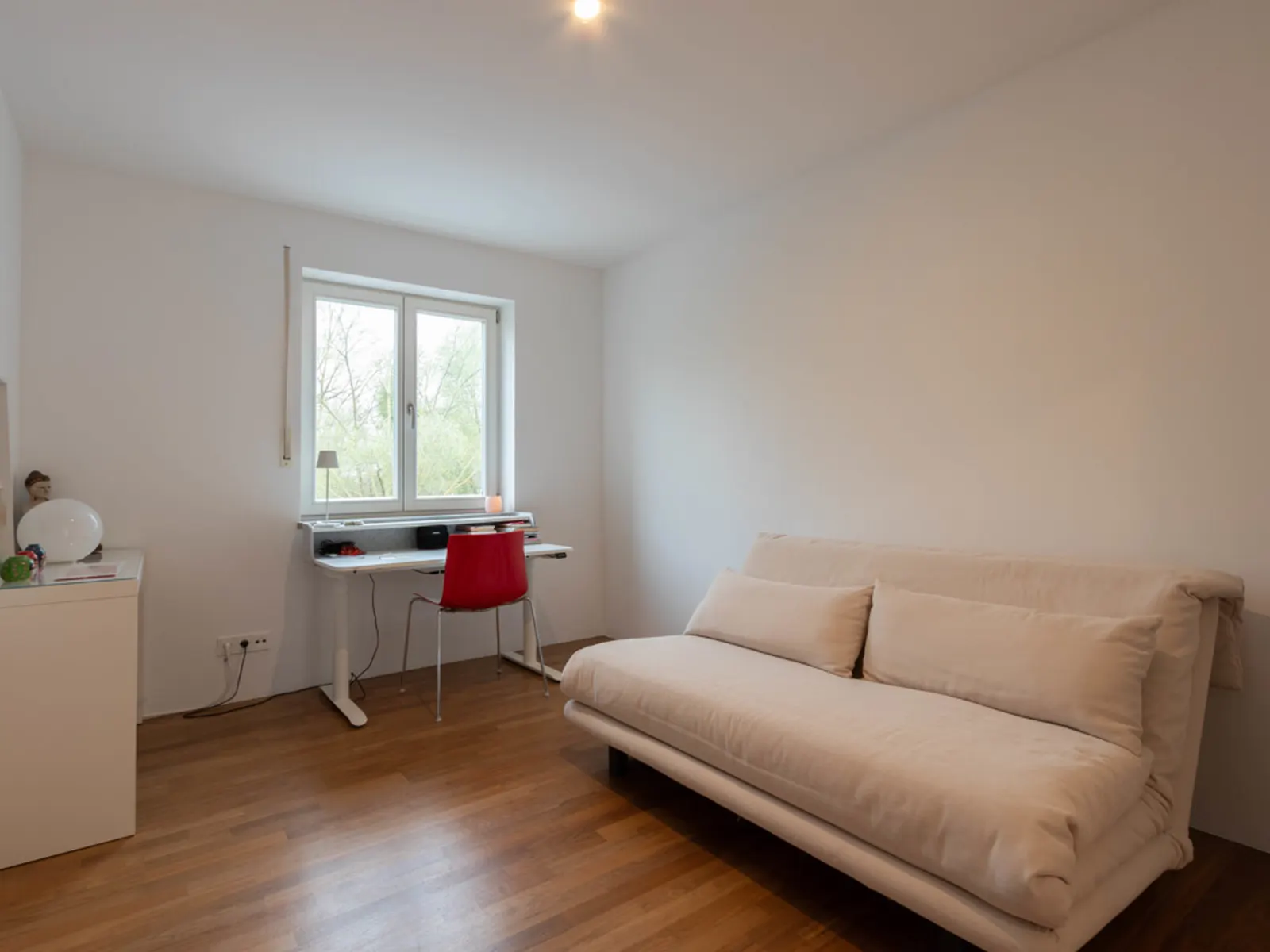 Wunderschönes EFH mit Pool in Bestlage Süd - Bild 17