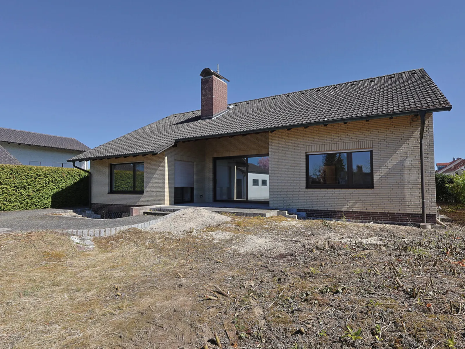 Einfamilienhaus mit großem Grundstück im begehrten Ingolstädter Westen - Bild 16