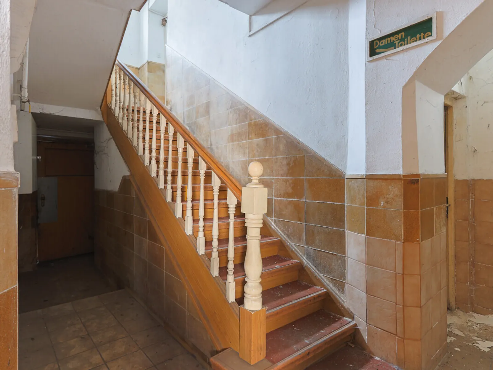 Der "Grüne Baum" - Historisches Ensemble in der Altstadt - Bild 4