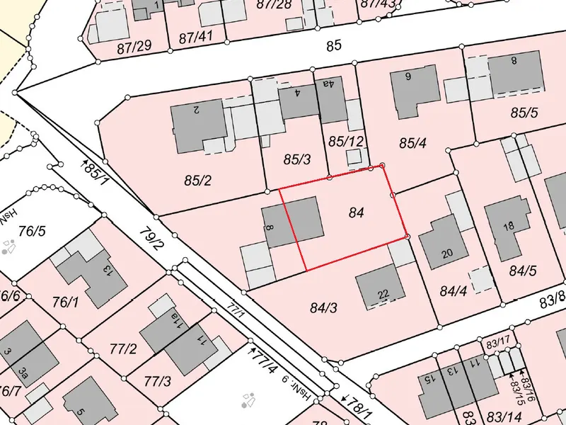 Doppelhaus oder Einfamilienhaus? 559 m² großes Baugrundstück mit Altbestand in Spitalhof!