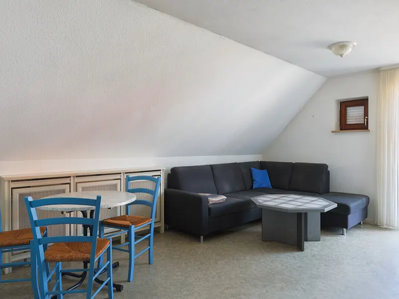 Erbbaurecht - Gemütliche 2-Zimmer-Eigentumswohnung mit TG-Stellplatz in Ingolstadt-Süd!