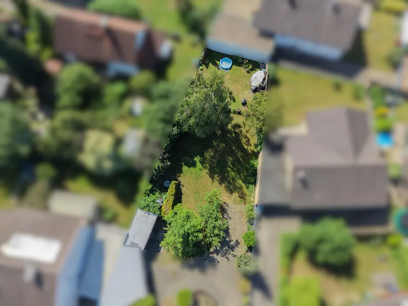 Baugrundstück für Ihr neues Einfamilienhaus? 482 m² großes Hinterliegergrundstück in ruhiger Lage!