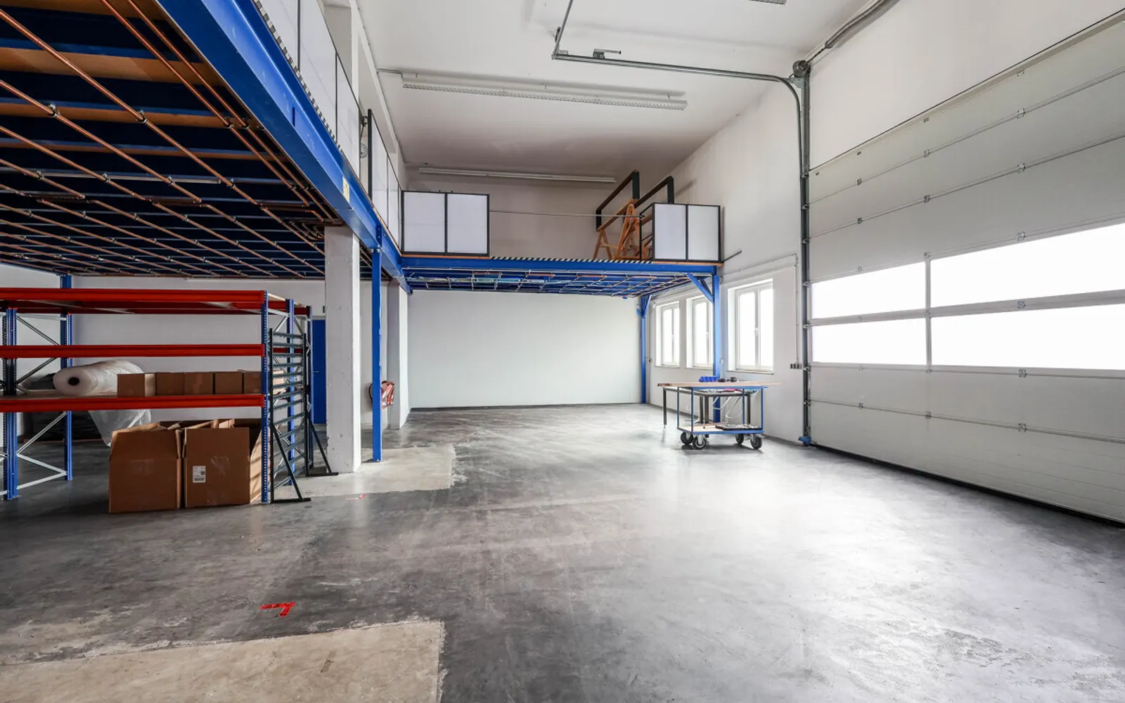 Praxiszentrum mit Halle in Gaimersheim - Bild 3