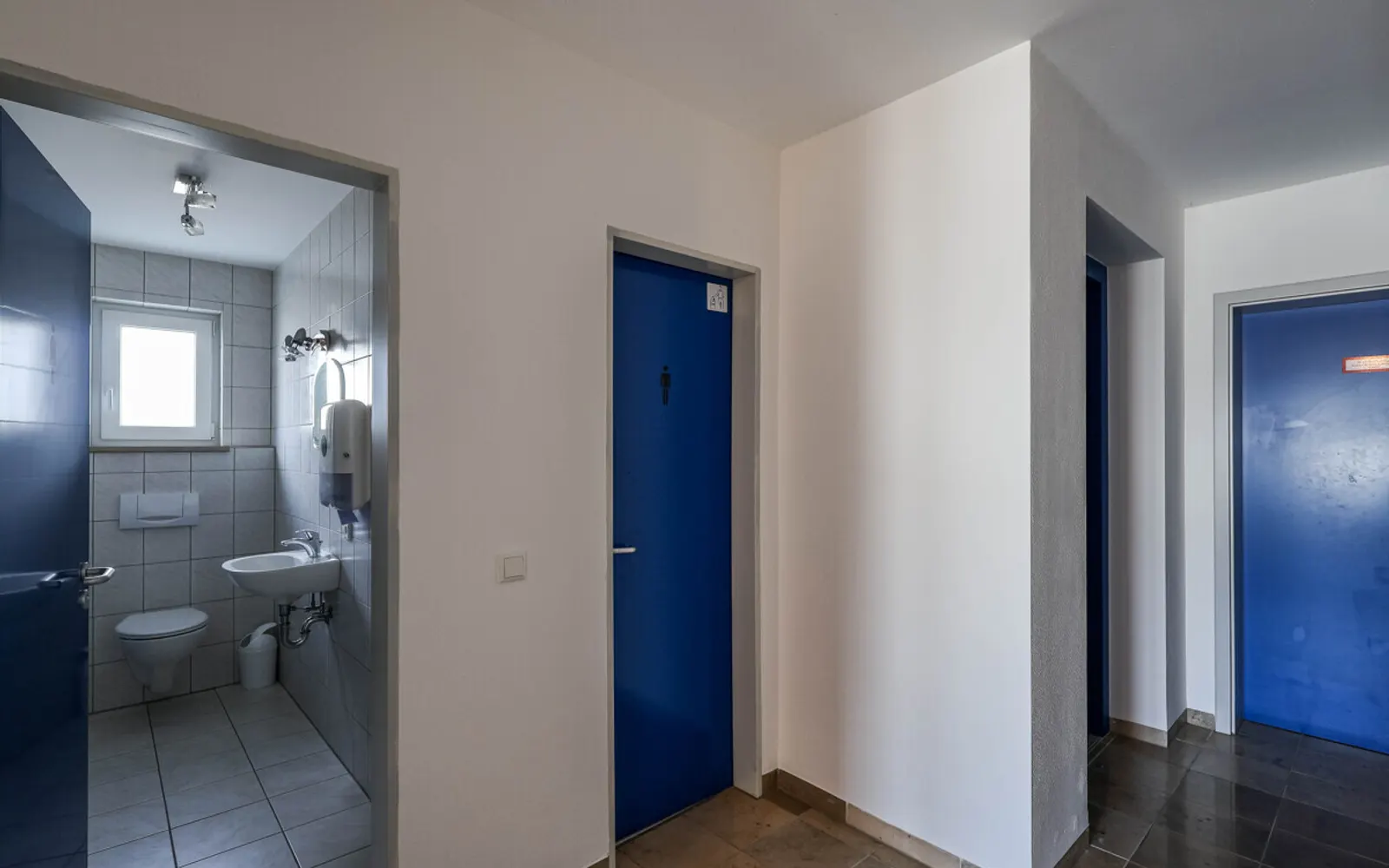 Praxiszentrum mit Halle in Gaimersheim - Bild 7