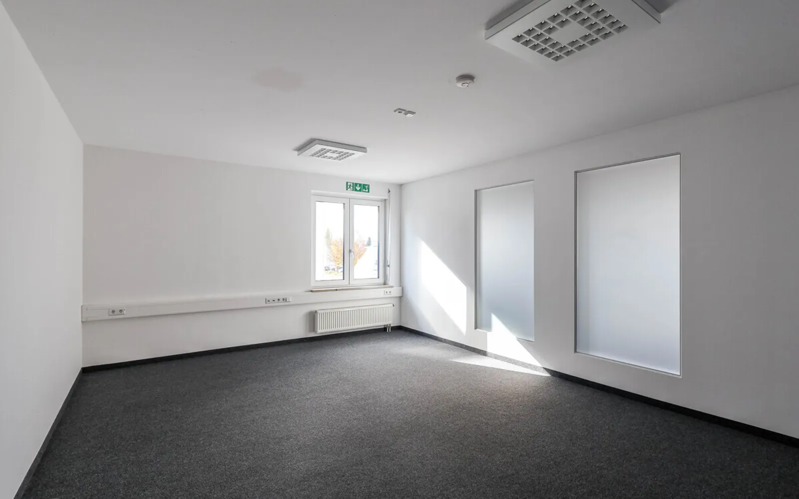 Praxiszentrum mit Halle in Gaimersheim - Bild 9