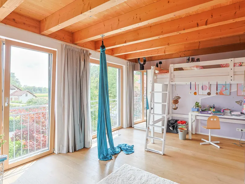 Eleganz trifft Nachhaltigkeit – Luxuriöses Einfamilienhaus in Ingolstadt-Gerolfing