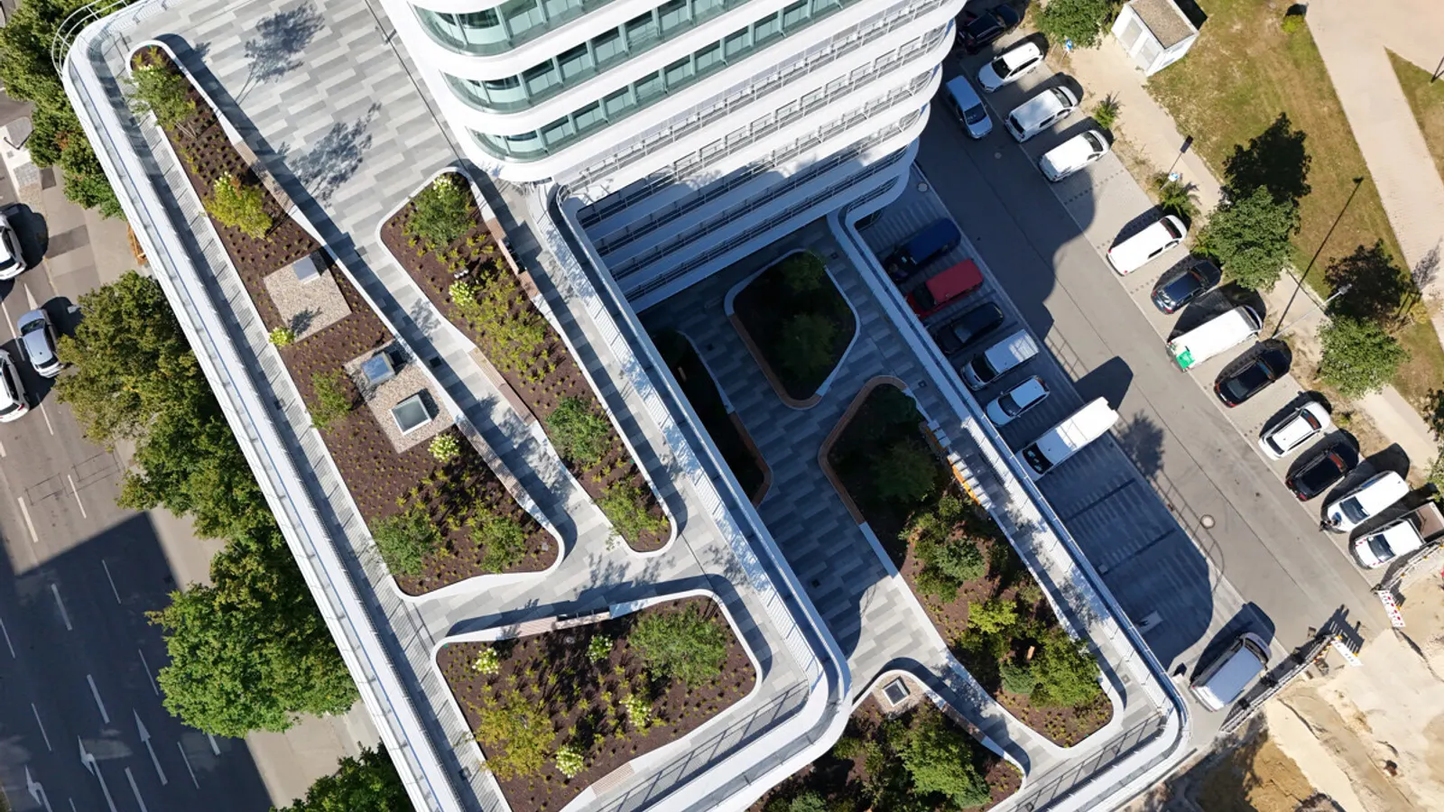 Neubau Büroflächen im Donau Tower - Bild 1